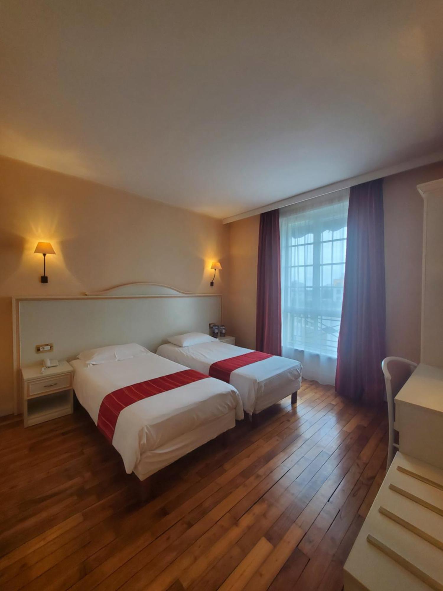Hotel Vauban Breszt Kültér fotó